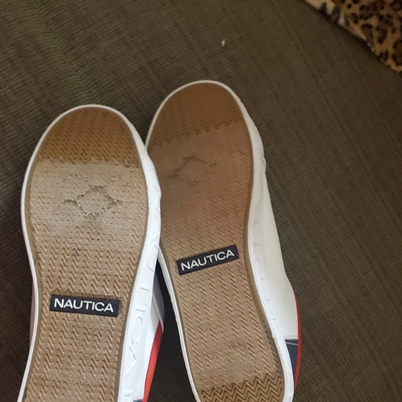 Nautica tennis shoes size 7.5 womens - Picture 3 of 6